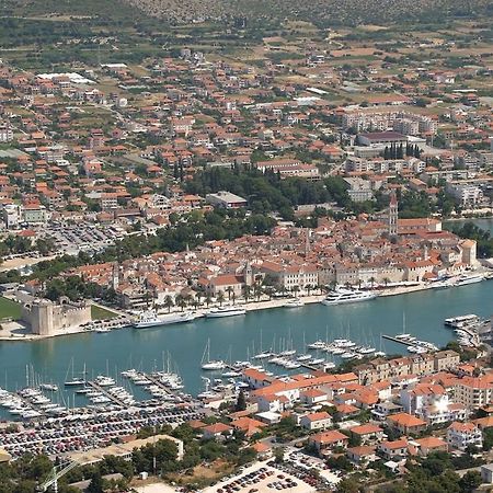 Fresh Apartments Dar Orlic Trogir Exteriér fotografie