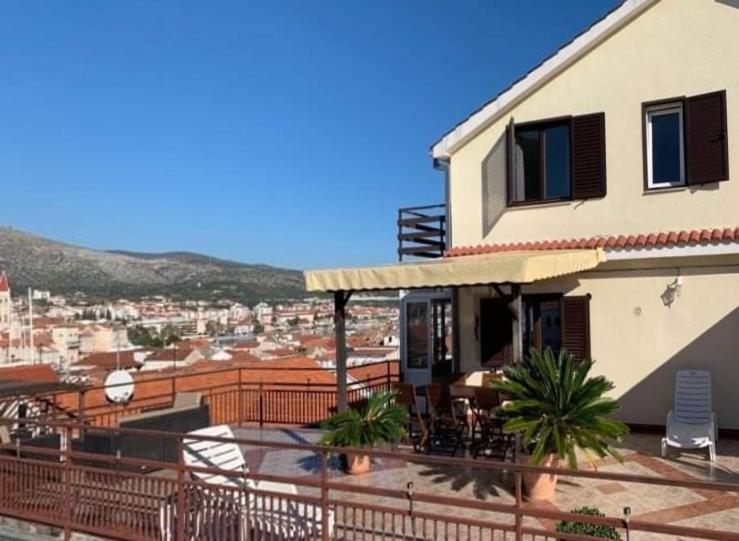 Fresh Apartments Dar Orlic Trogir Exteriér fotografie