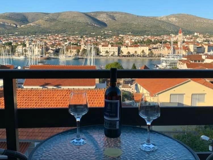 Fresh Apartments Dar Orlic Trogir Exteriér fotografie