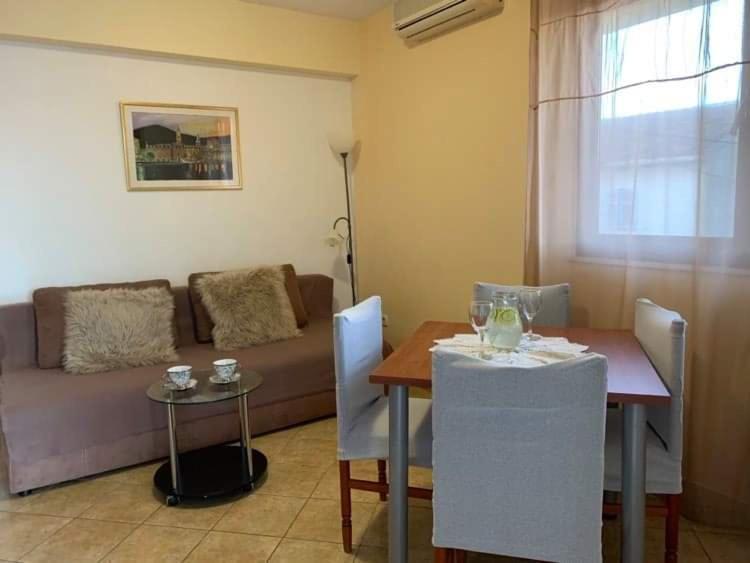 Fresh Apartments Dar Orlic Trogir Exteriér fotografie